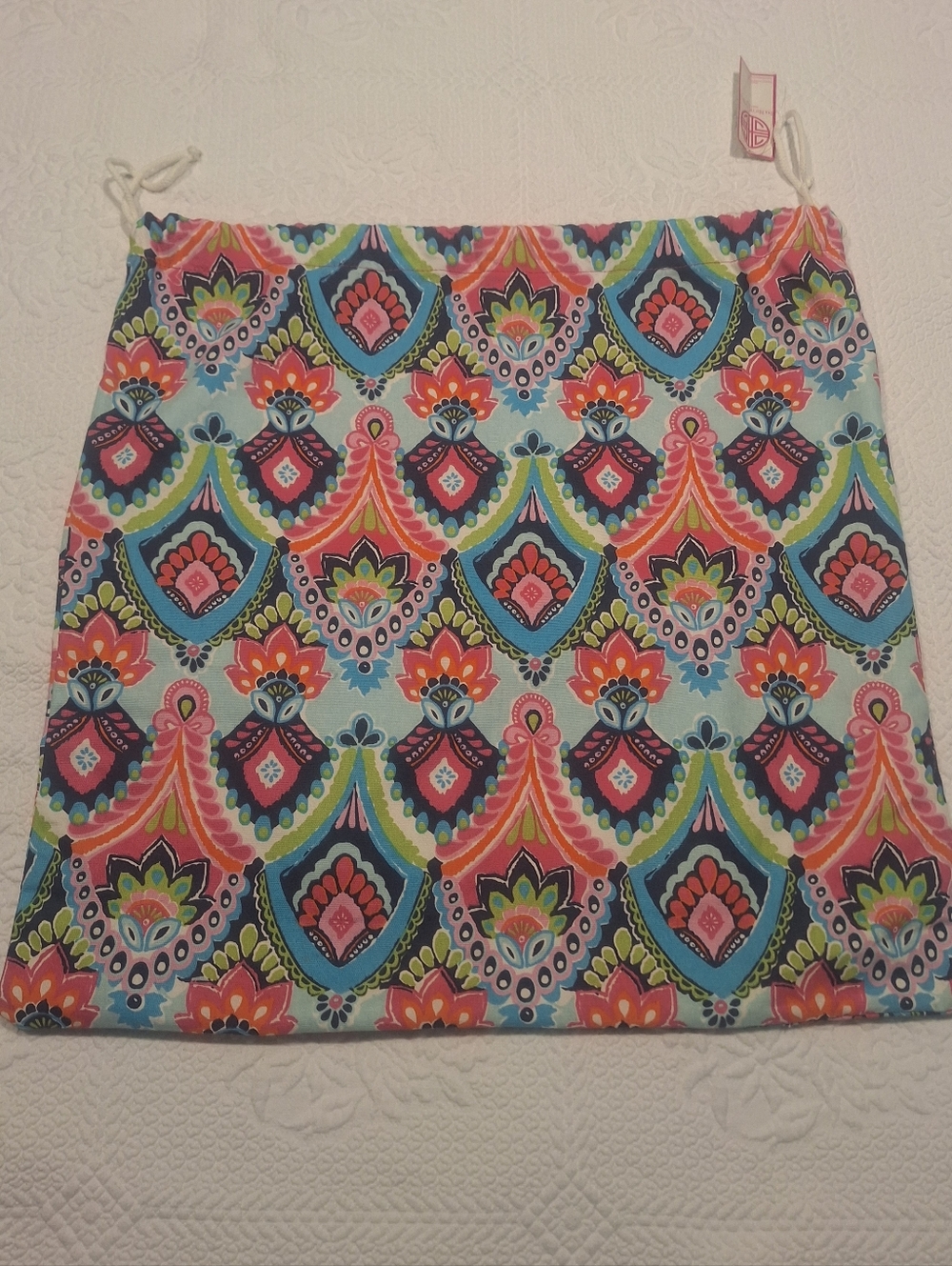 Buckhead Betties Moroccan Roll laundry bag - NWT